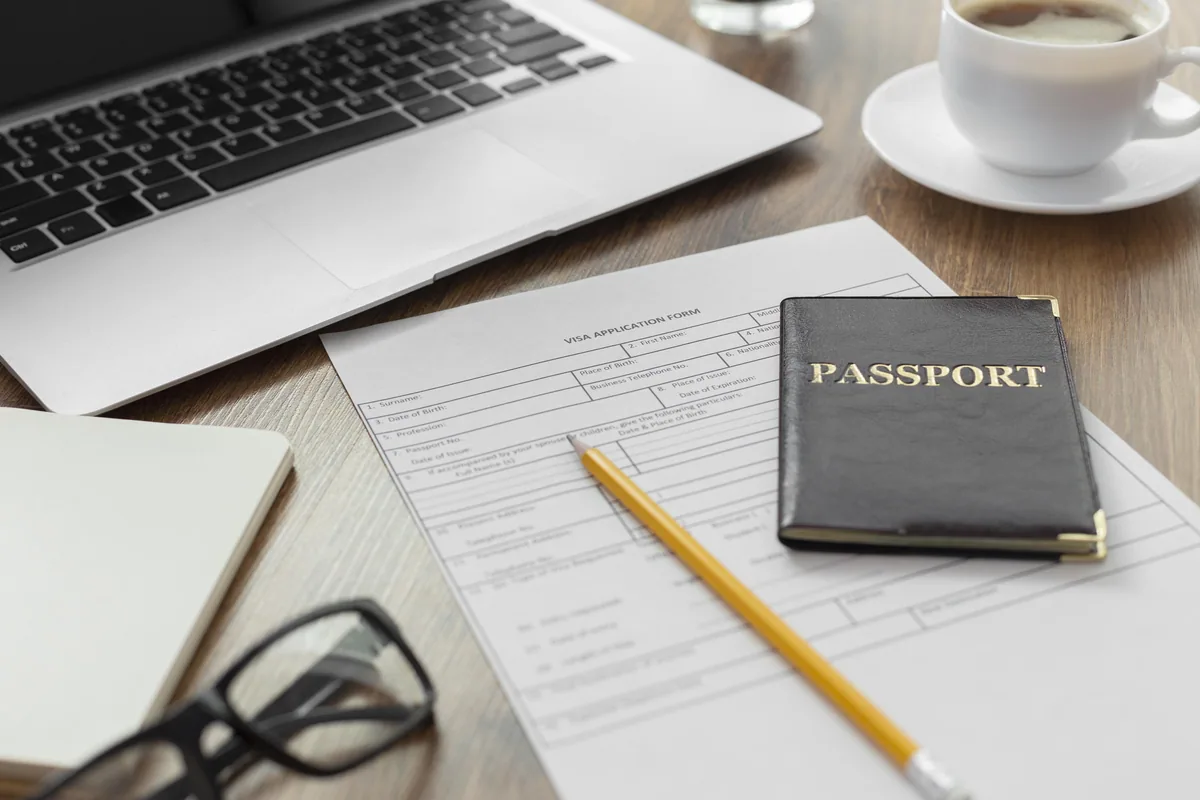 Passport and supporting documents for a foreigner's one-time Social Insurance claim in Vietnam